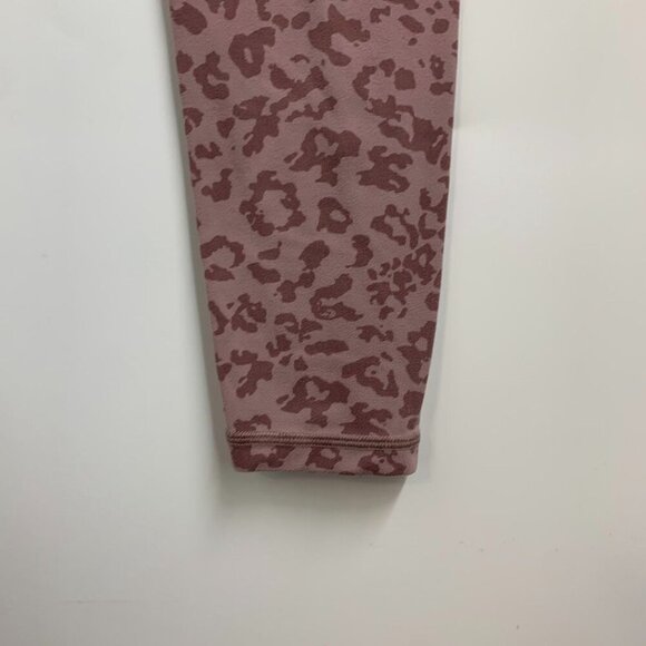 Athleta Women's Leopard Elation Ultra High Rise‎ Tight Size XS-T - Picture 6 of 12